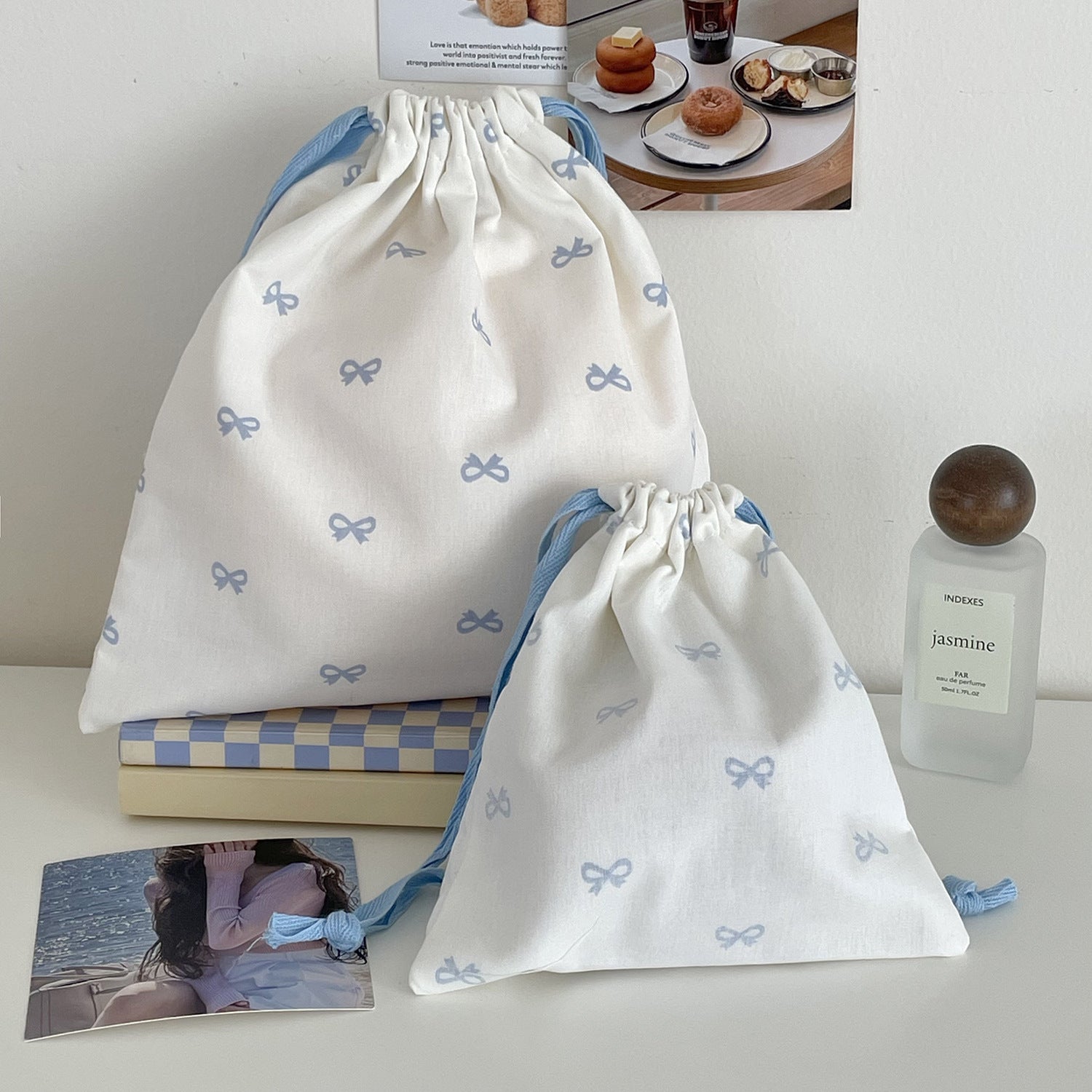 Sweet Bow Print Drawstring Storage Bag
