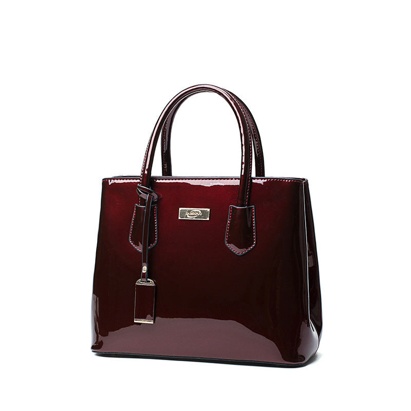 Patent leather bag Hanzuva