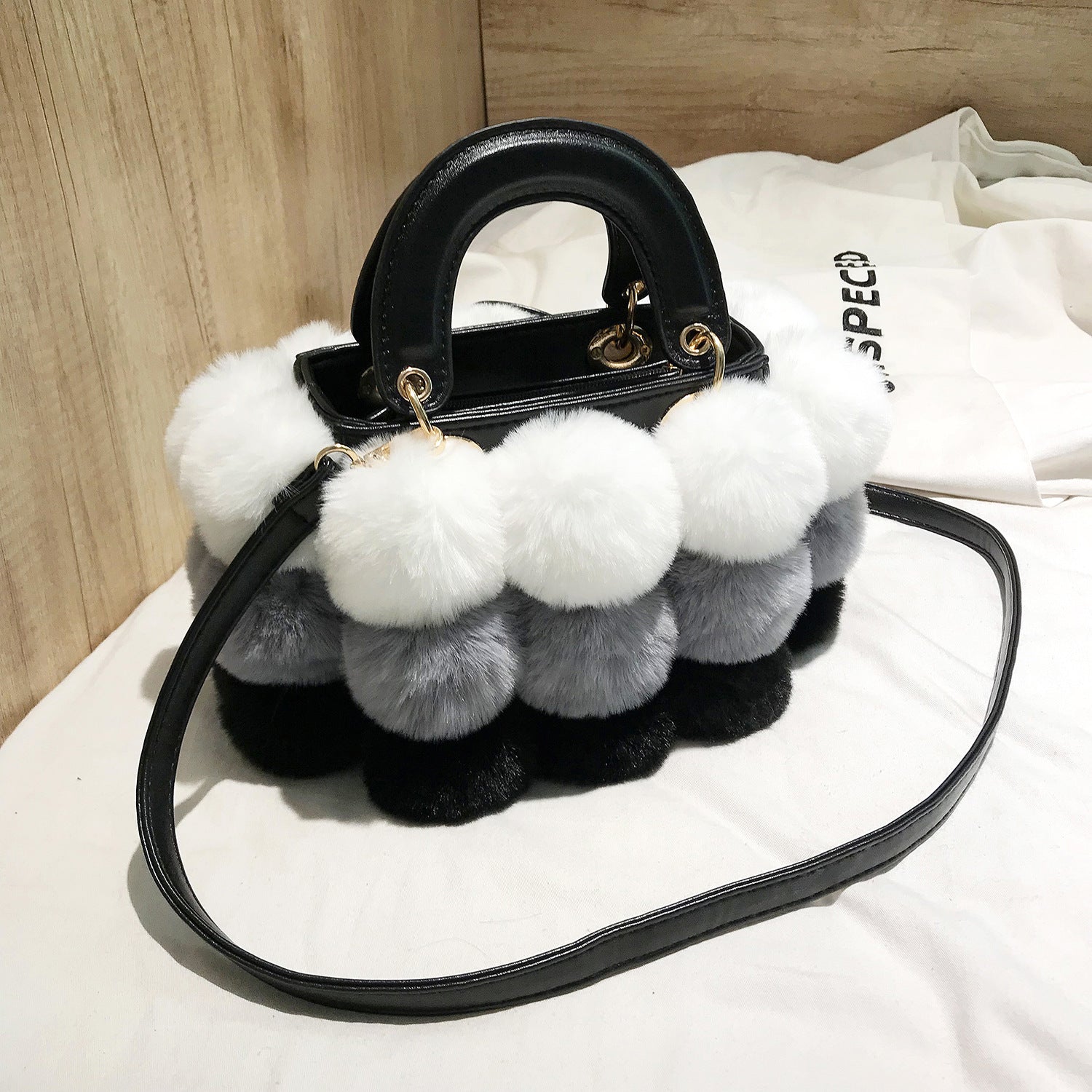 Plush Handbags Winter Plush Shoulder Bag Handbag Trend Messenger Bag Hanzuva