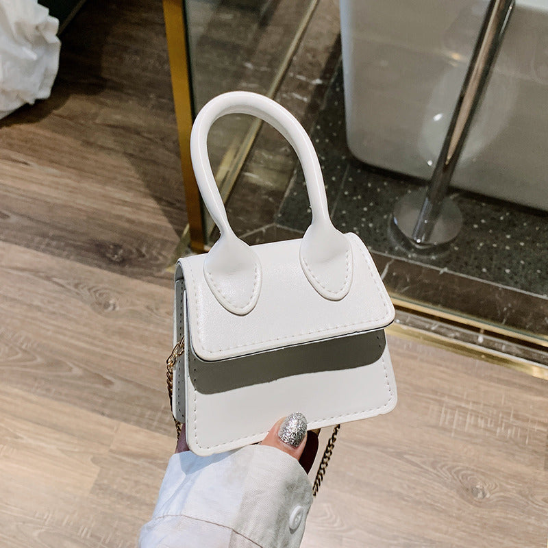 Small square bag Hanzuva