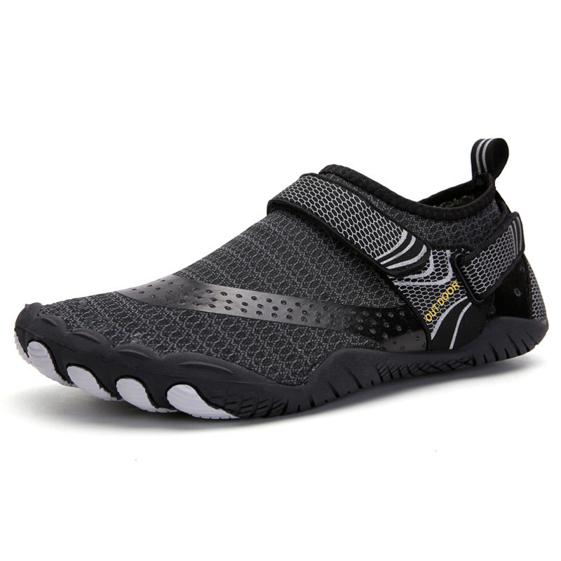 Five fingers hiking shoes