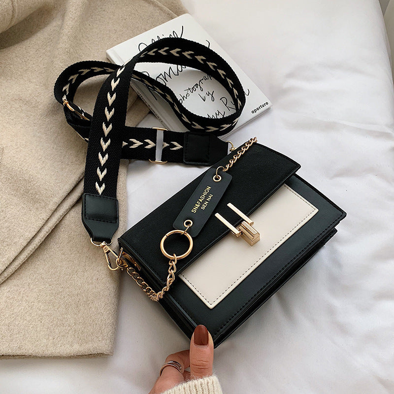 Korean fashion matte shoulder bag small square bag Hanzuva