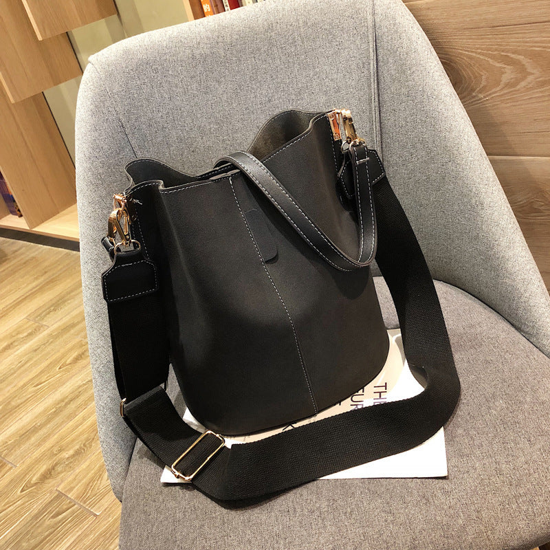 Scrub bucket bag shoulder bag Hanzuva