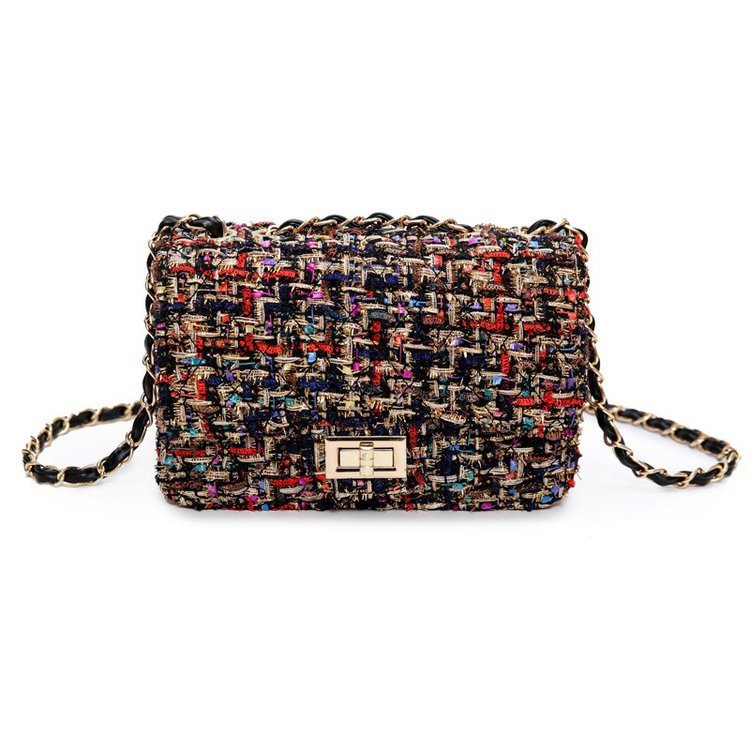Autumn and winter new women's bag wild small square bag Japan and South Korea fashion lock chain bag shoulder slung