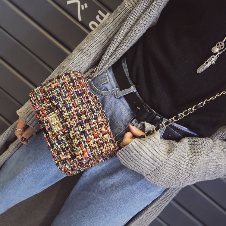 Autumn and winter new women's bag wild small square bag Japan and South Korea fashion lock chain bag shoulder slung