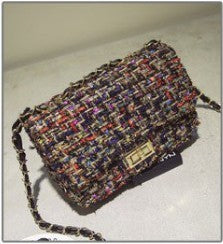 Autumn and winter new women's bag wild small square bag Japan and South Korea fashion lock chain bag shoulder slung