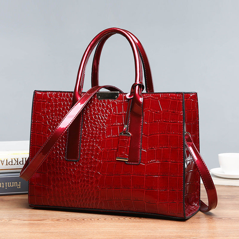 Single Shoulder Bag Embossed Large Capacity Messenger Bag Hanzuva