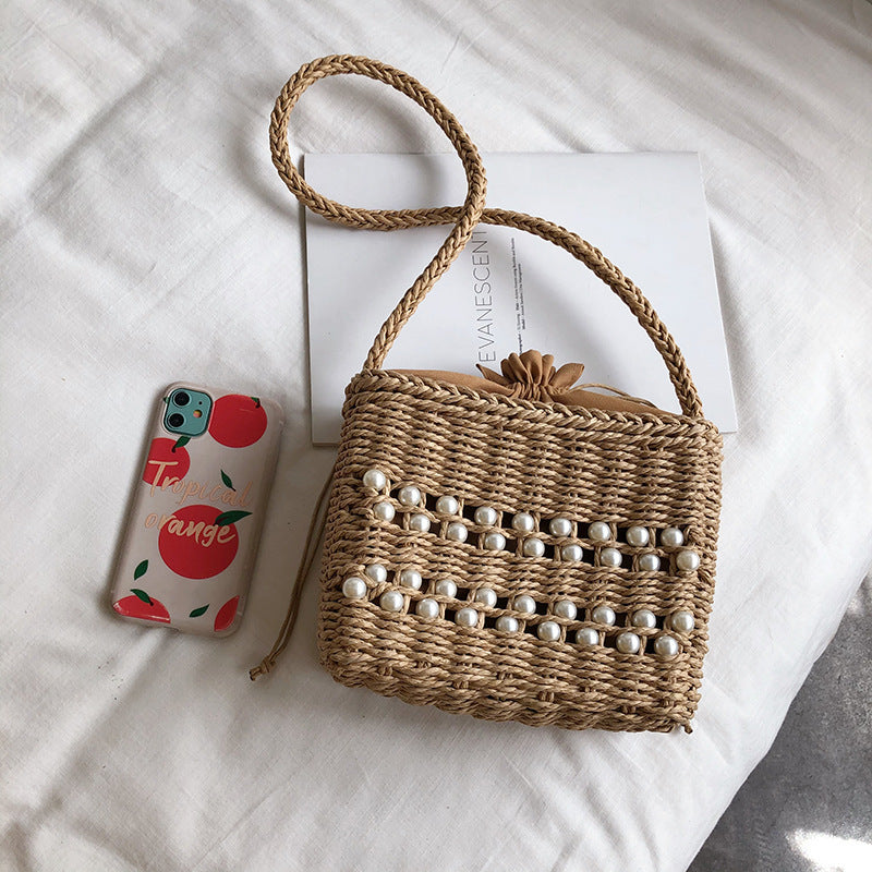 Fashion Messenger Bag Women Casual Western Style One-shoulder Pearl Straw Woven Bag Hanzuva