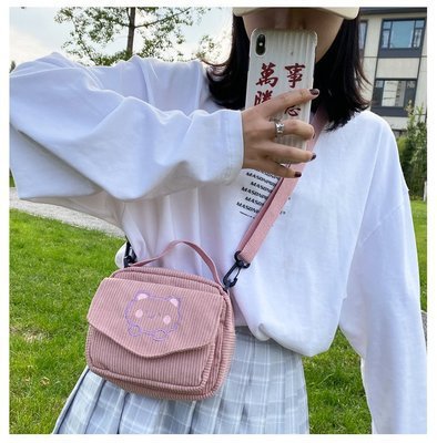 Korea Ins Vintage Bear Girl Messenger Bag