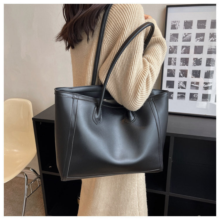 Commuter One Shoulder Tote Handbag