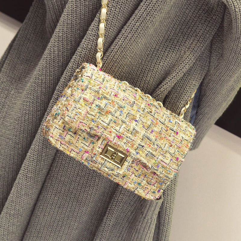 Autumn and winter new women's bag wild small square bag Japan and South Korea fashion lock chain bag shoulder slung