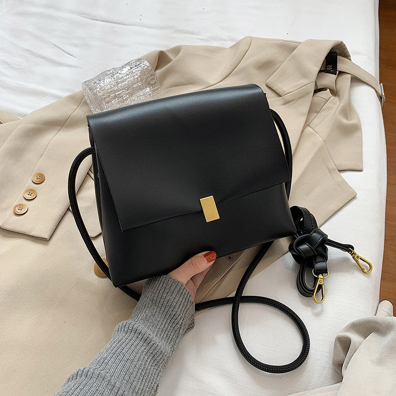 Niche design bag for women new fashion Winter retro soft leather fashion internet popular all-match shoulder bag messenger bag Hanzuva
