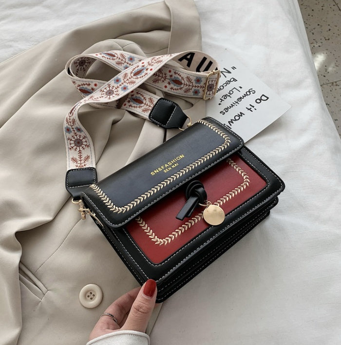 The New Fashion Hit Color Crossbody Small Square Bag Hanzuva