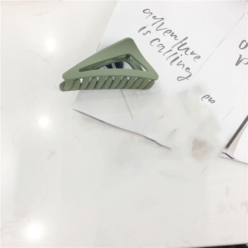 Retro ins wind frosted texture color plastic hairpin new