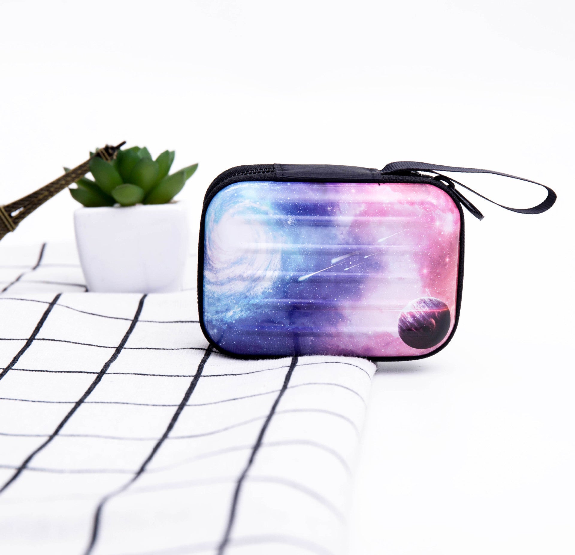 Tinplate coin purse Hanzuva