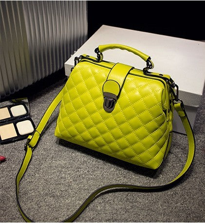 Leather bags 2021 new summer Lingge leather retro Doctor Bag Fashion Shoulder Bag hand Hanzuva