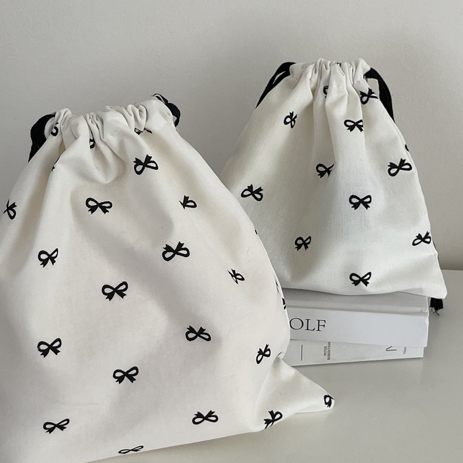 Sweet Bow Print Drawstring Storage Bag