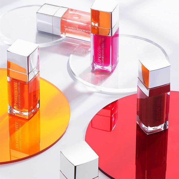 Moisturising And Nourishing Sheer Toothed Lip Glaze Hanzuva