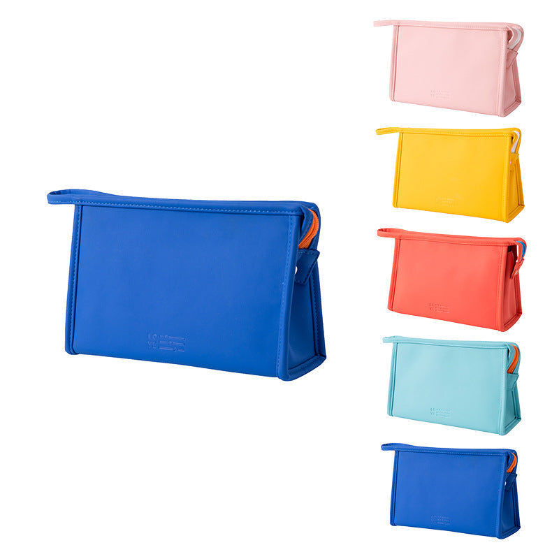 Portable PU cosmetic bag Large capacity triangle bag Hanzuva