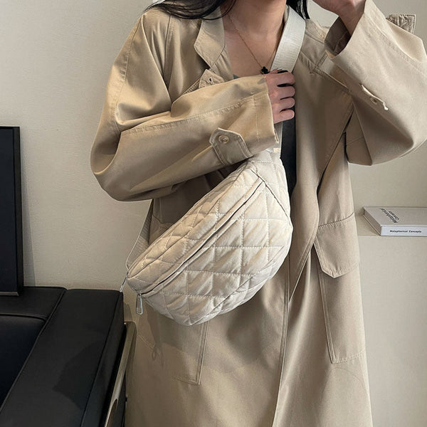 Fashion Personality Female Casual Chest Bag Hanzuva