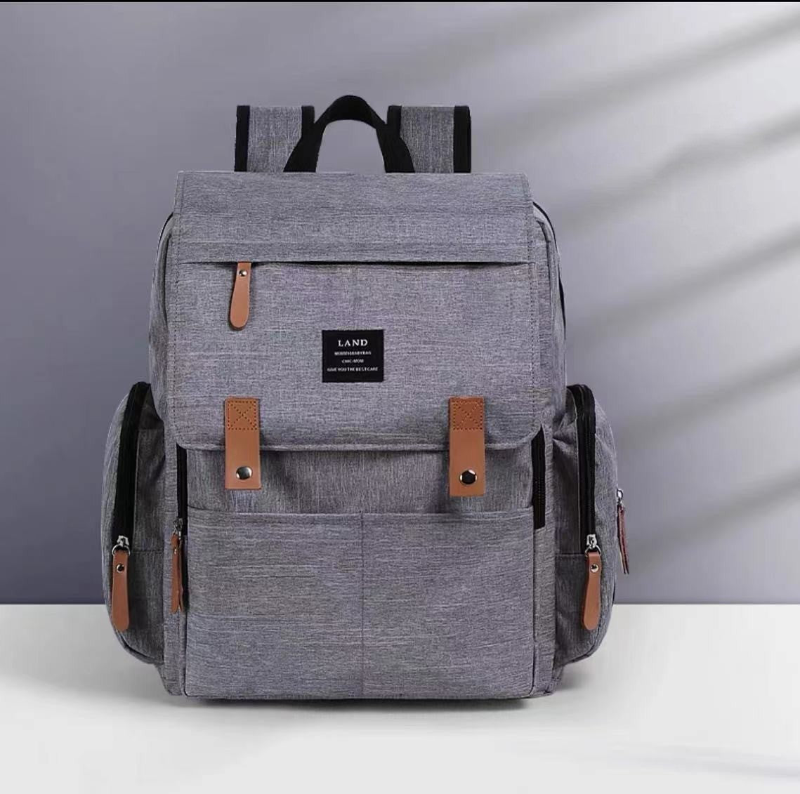 Large-capacity Multifunctional Outdoor Travel Mother