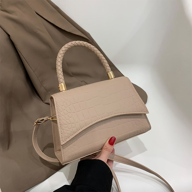 Women's Fashion Temperament Retro Single Shoulder Crossbody Bag