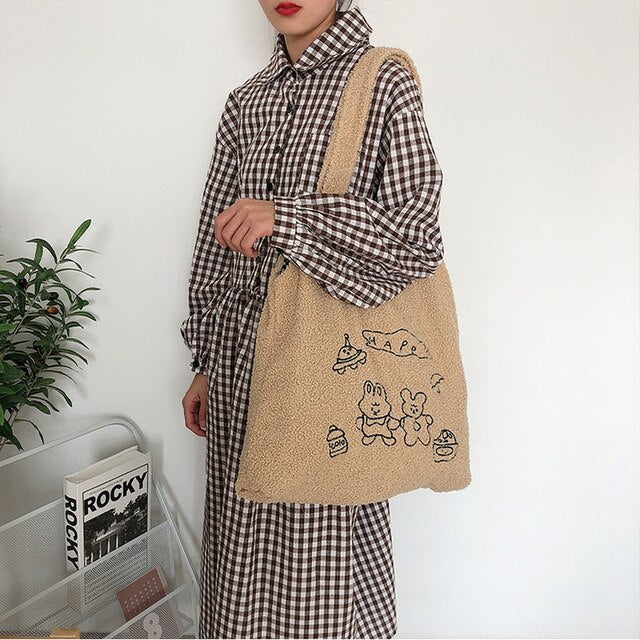 Plush Embroidery Large Capacity Leisure Shopping Bag Hanzuva