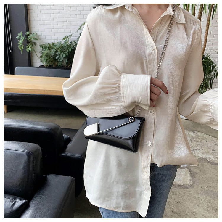Pin chain shoulder bag Hanzuva