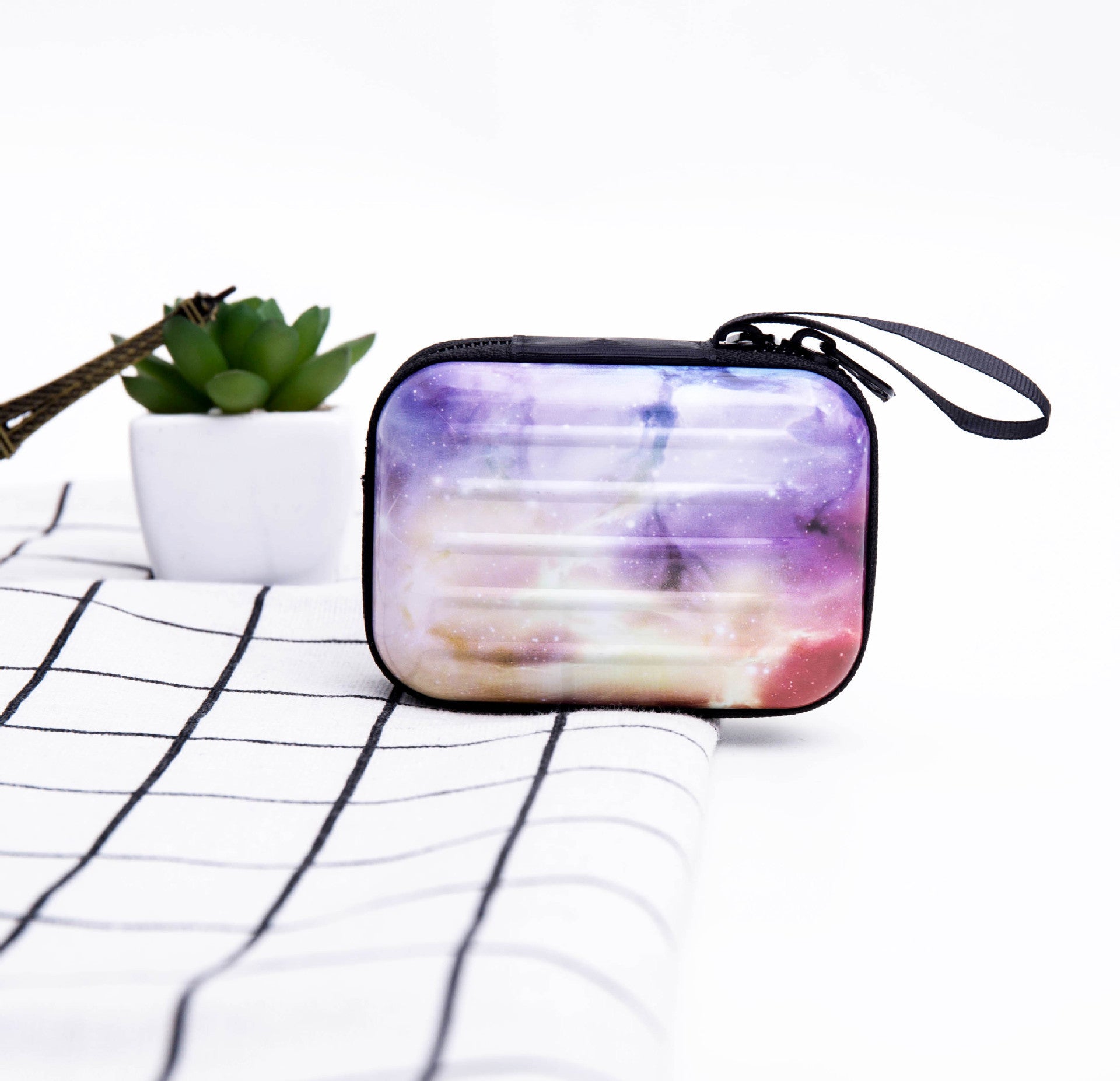 Tinplate coin purse Hanzuva