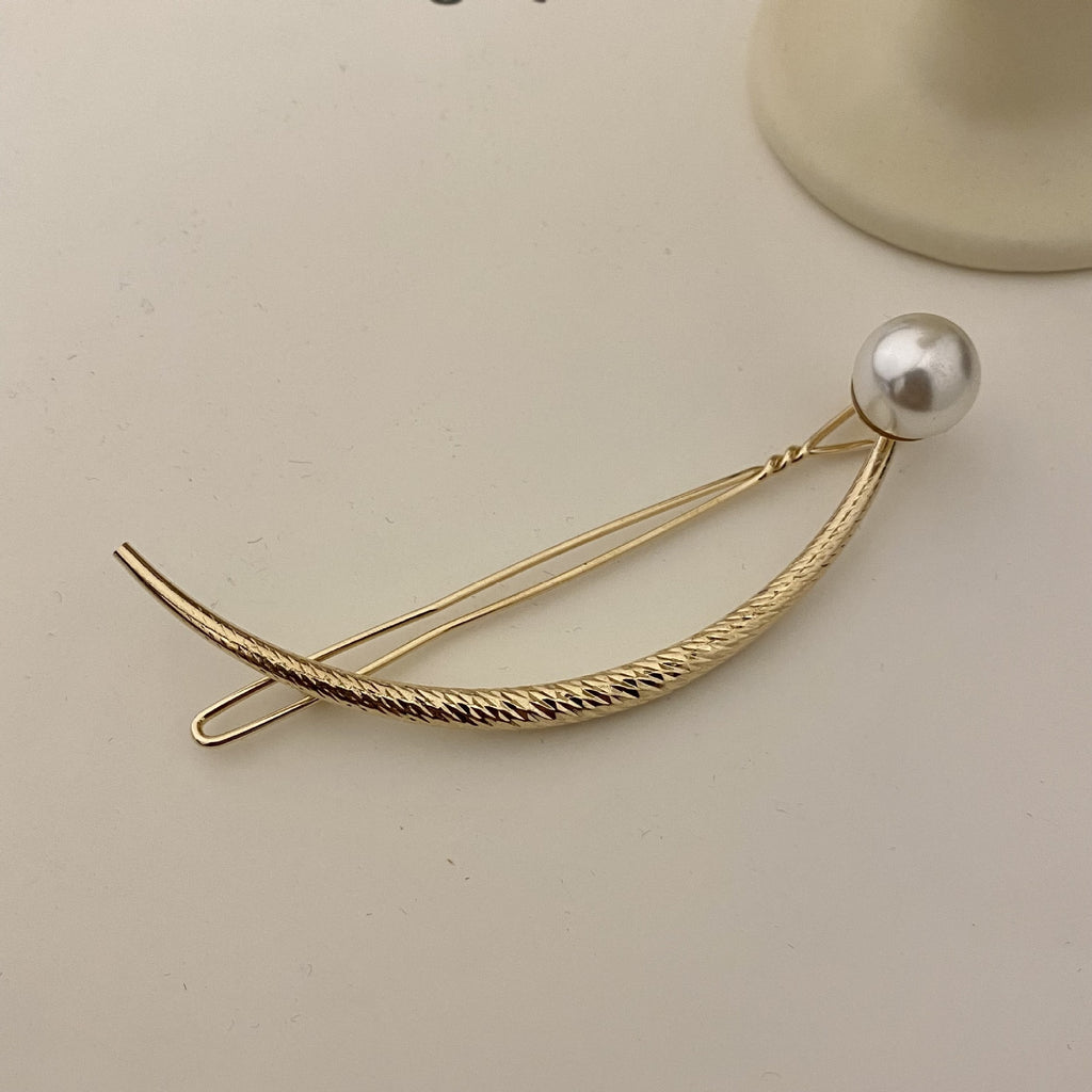 Simple Frog Buckle One Word Clip Back Of Head