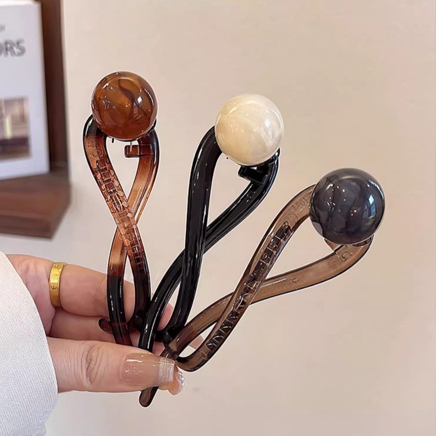 High Sense Vintage Pearl Bobby Pin Women