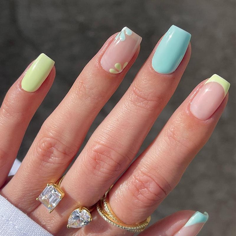 Simple Yellow And Blue Combo Small Flower Manicure Wear Nail